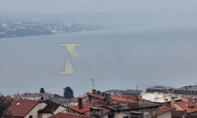 Недвижимость Двухкомнатная квартира, Центр: 2