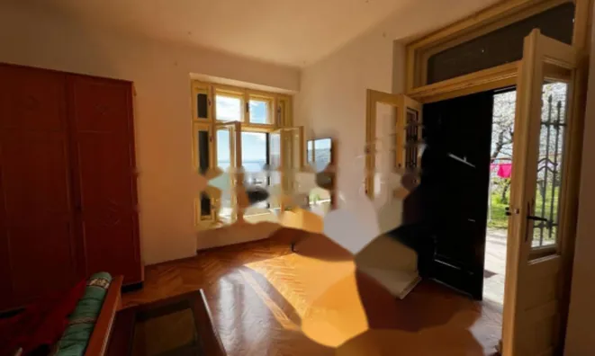 Недвижимость Трехкомнатная квартира в Центре: 4