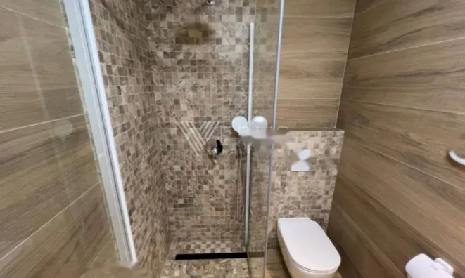 Недвижимость Двухкомнатная квартира, Центр: 17