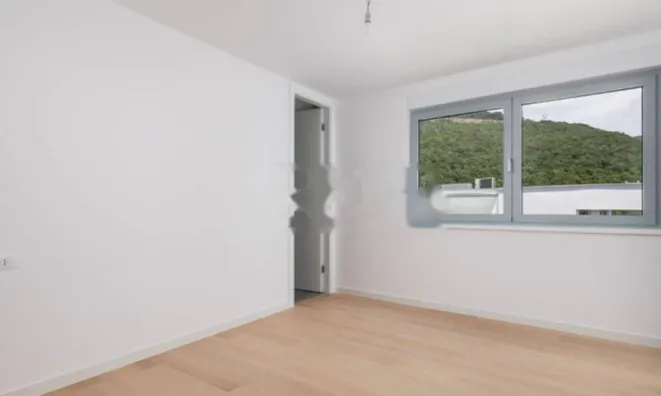 Недвижимость Трёхкомнатная квартира в центре: 10