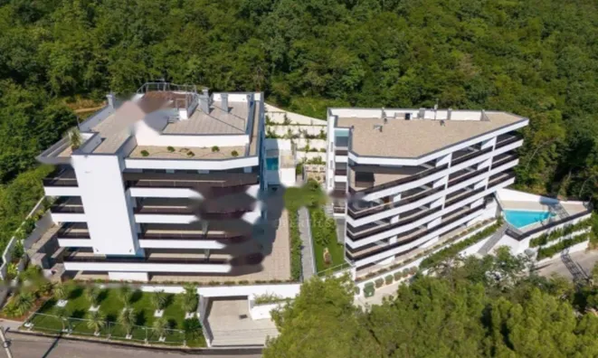 Недвижимость Трёхкомнатная квартира, Опатия: 5