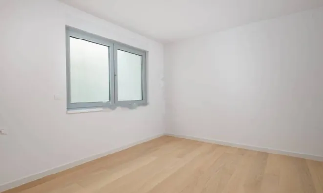 Недвижимость Трёхкомнатная квартира, Опатия: 24