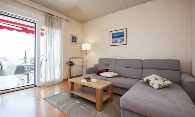 Недвижимость Четырёхкомнатная квартира в центре Опатии: 1