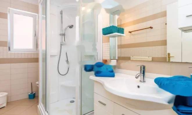 Недвижимость Четырёхкомнатная квартира в центре Опатии: 16