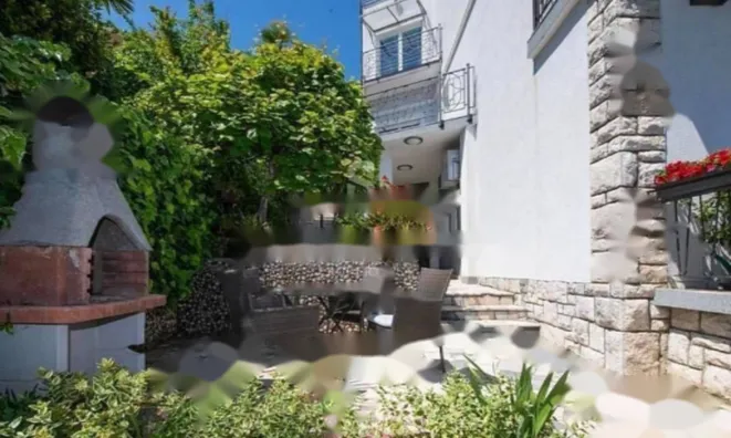 Недвижимость Четырёхкомнатная квартира в центре Опатии: 22