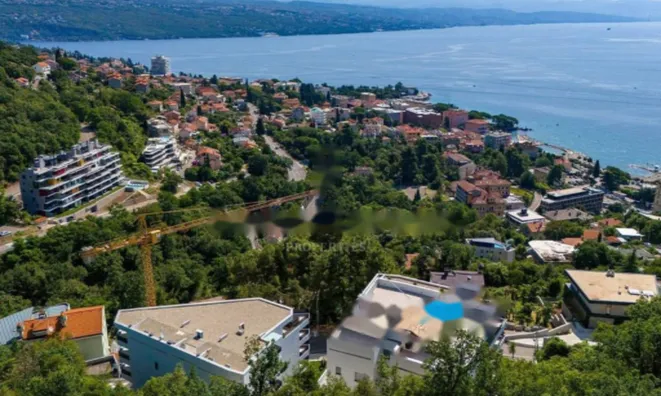 Недвижимость Трехкомнатная квартира в центре: 24