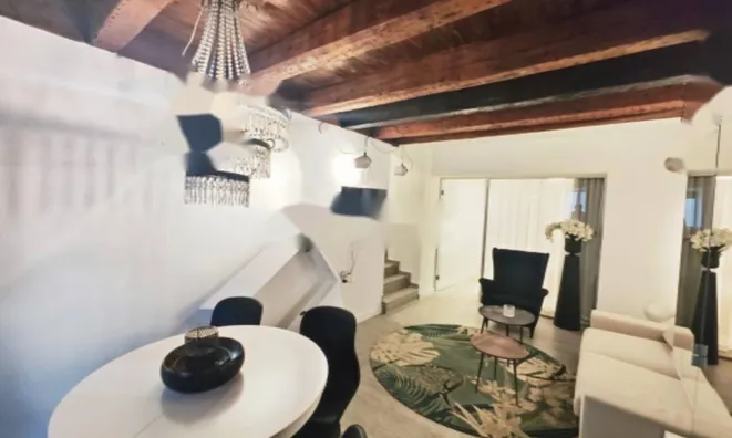 Недвижимость Четырехкомнатная квартира, Центр, Опатия: 17