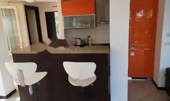 Недвижимость Коттедж 213 м², Центр, Опатия: 25