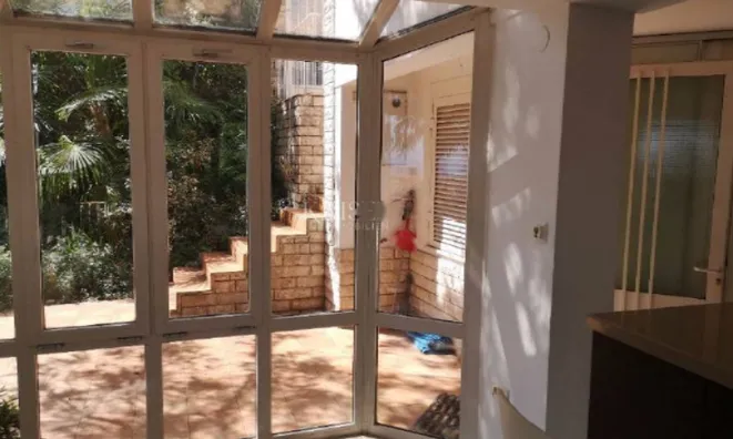 Недвижимость Коттедж 213 м², Центр, Опатия: 26