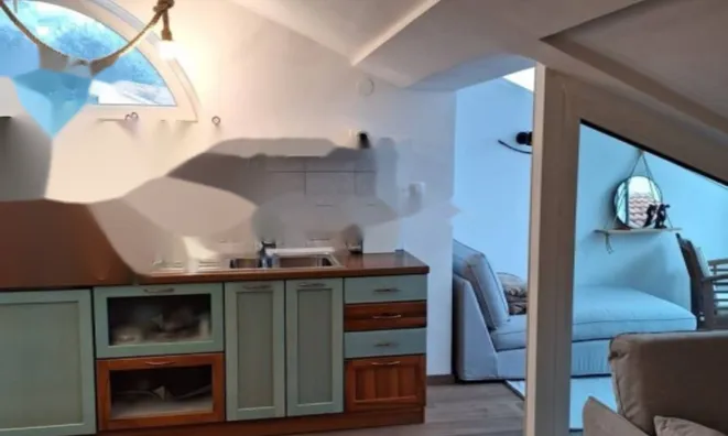 Недвижимость Двухкомнатная Квартира Центр: 5