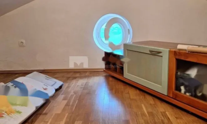 Недвижимость Двухкомнатная Квартира Центр: 6