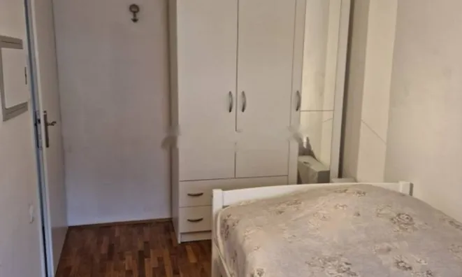 Недвижимость Двухкомнатная Квартира Центр: 9