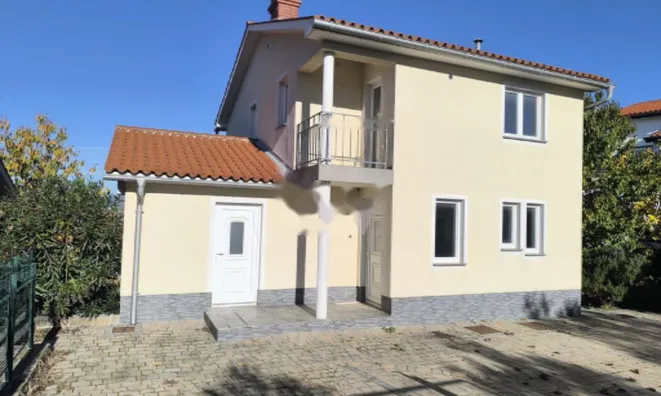 Недвижимость Дом, Хрватины: 1