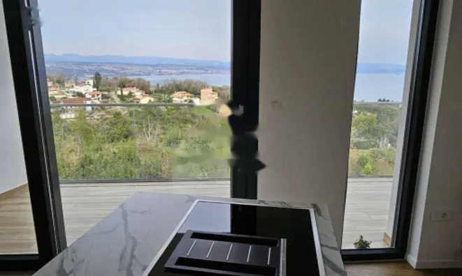 Недвижимость Трехкомнатная квартира на западной стороне, Опатия.: 15