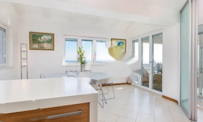 Недвижимость Четырехкомнатная квартира в центре Опатии: 10