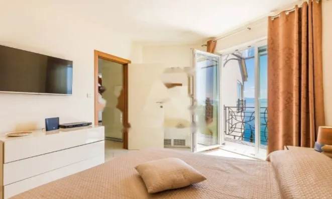 Недвижимость Четырехкомнатная квартира в центре Опатии: 17