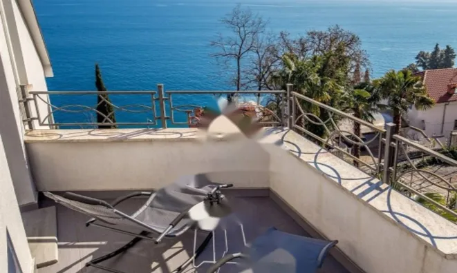 Недвижимость Четырехкомнатная квартира в центре Опатии: 20