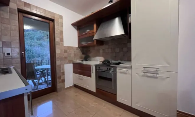 Недвижимость Четырехкомнатная квартира в Опатии: 9