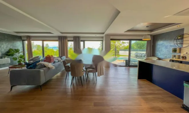 Недвижимость Новый дом 400 м² в Центре: 9