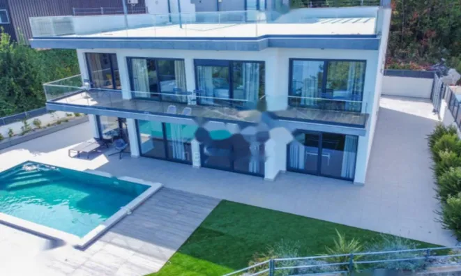 Недвижимость Новый дом 400 м² в Центре: 14