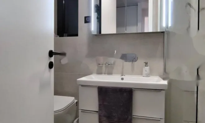 Недвижимость Трехкомнатная квартира в Опатии: 17