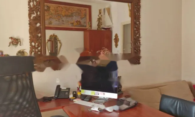 Недвижимость Трехкомнатная квартира в Центре: 1