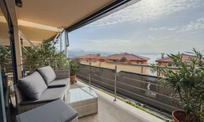 Недвижимость Двухкомнатная квартира в центре Опатии: 14