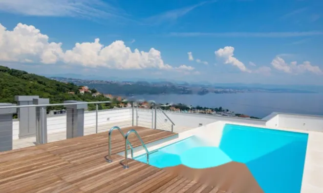 Недвижимость Четырехкомнатная квартира в центре Опатии: 5