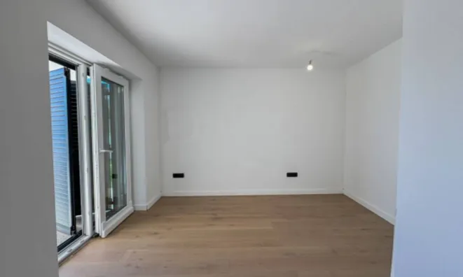 Недвижимость Трёхкомнатная квартира в Центре: 9