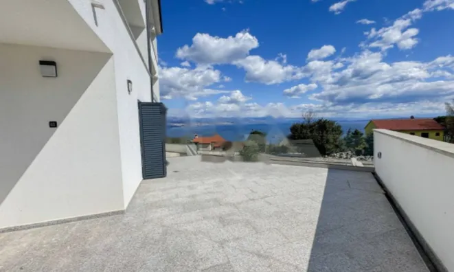 Недвижимость Трёхкомнатная квартира в Центре: 11