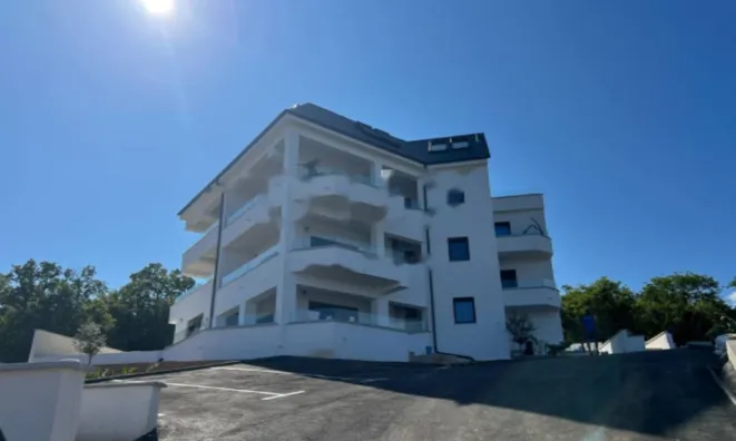 Недвижимость Трёхкомнатная квартира в Центре: 17