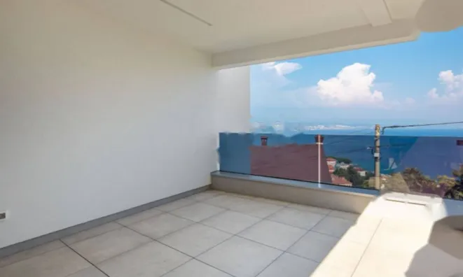 Недвижимость Трехкомнатная новостройка в Центре Опатии: 3