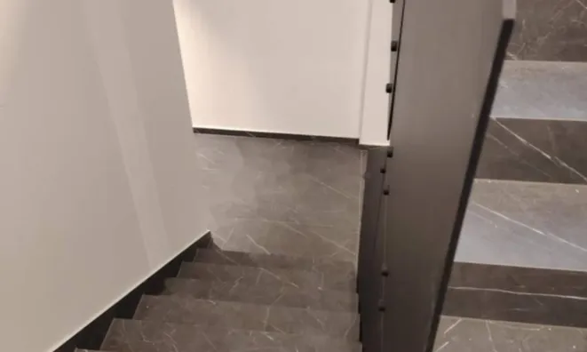 Недвижимость Четырехкомнатная квартира в центре: 12