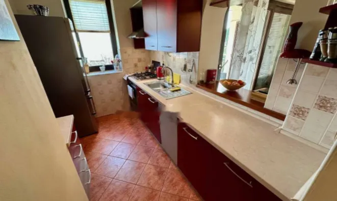 Недвижимость Четырёхкомнатная квартира в центре Опатии: 8