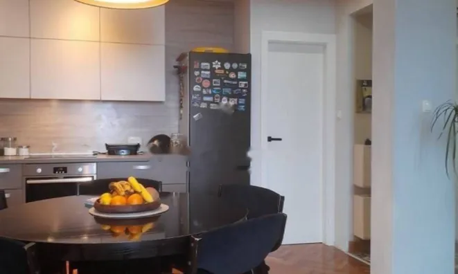 Недвижимость Трёхкомнатная квартира в центре: 6