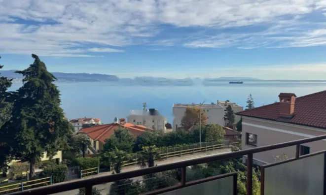 Недвижимость Четырёхкомнатная квартира в центре Опатии: 2