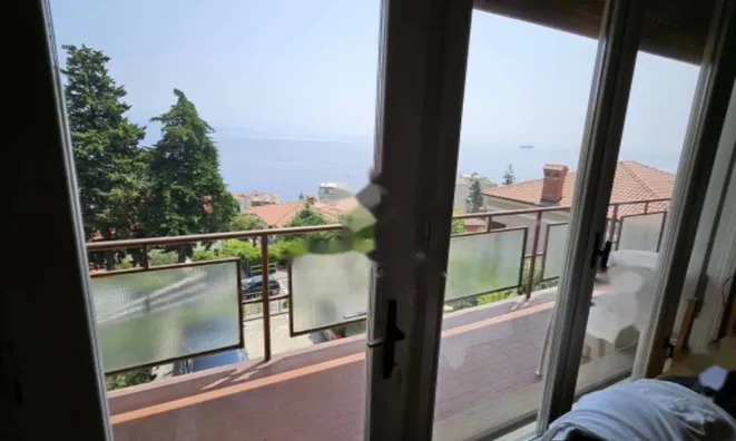 Недвижимость Четырехкомнатная квартира в Центре: 3