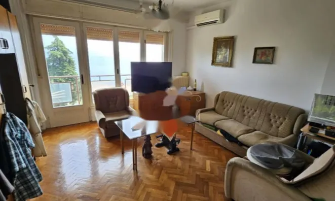 Недвижимость Четырехкомнатная квартира в Центре: 4