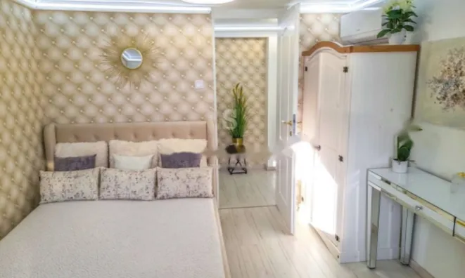 Недвижимость Четырехкомнатная квартира в центре: 11