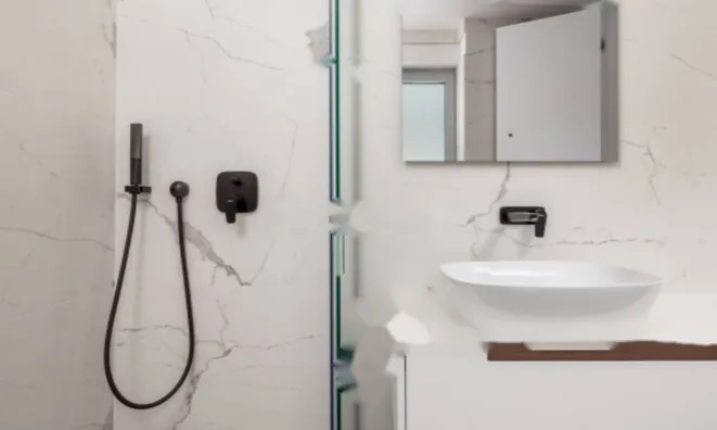 Недвижимость Трёхкомнатная квартира в центре: 21