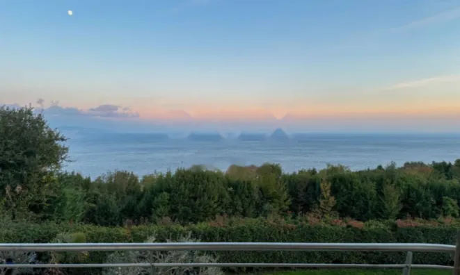 Недвижимость Четырёхкомнатная квартира в центре: 3