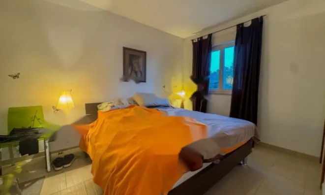 Недвижимость Четырёхкомнатная квартира в центре: 17