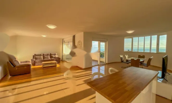 Недвижимость Трехкомнатная квартира в центре Опатии: 5