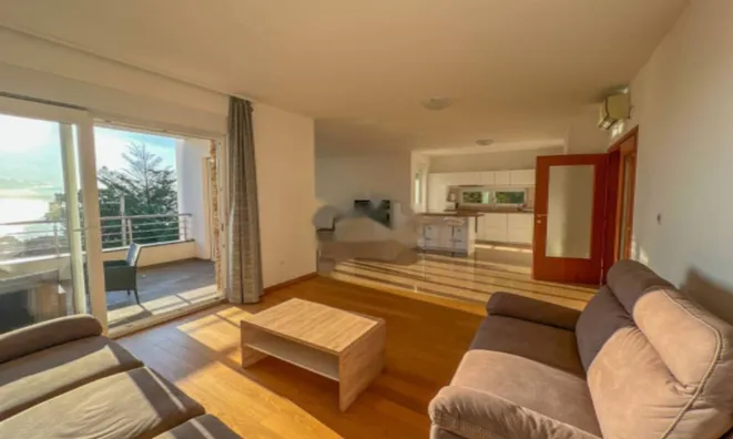 Недвижимость Трехкомнатная квартира в центре Опатии: 17