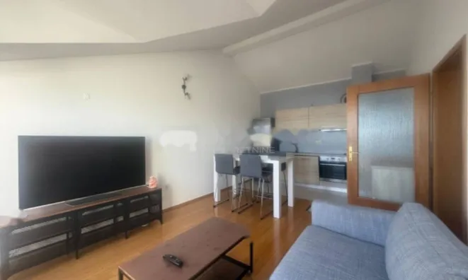 Недвижимость Трехкомнатная квартира, Опатия: 4