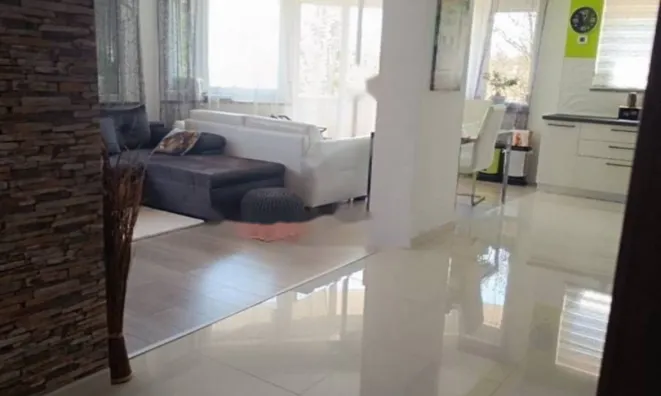 Недвижимость Четырехкомнатная квартира в Центре: 2