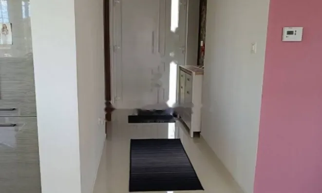 Недвижимость Четырехкомнатная квартира в Центре: 10