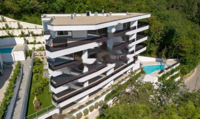 Недвижимость Квартира на первом этаже, Центр, Опатия: 30