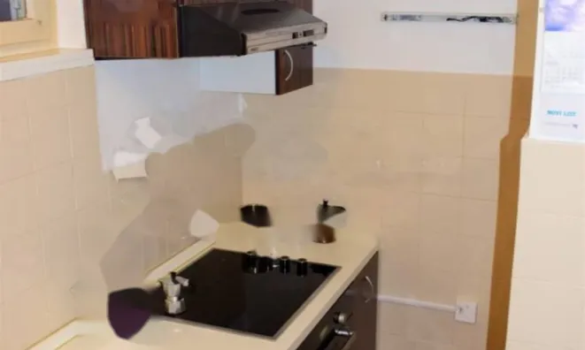 Недвижимость Трёхкомнатная квартира в центре: 9