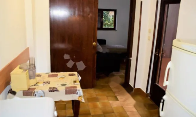 Недвижимость Трёхкомнатная квартира в центре: 11